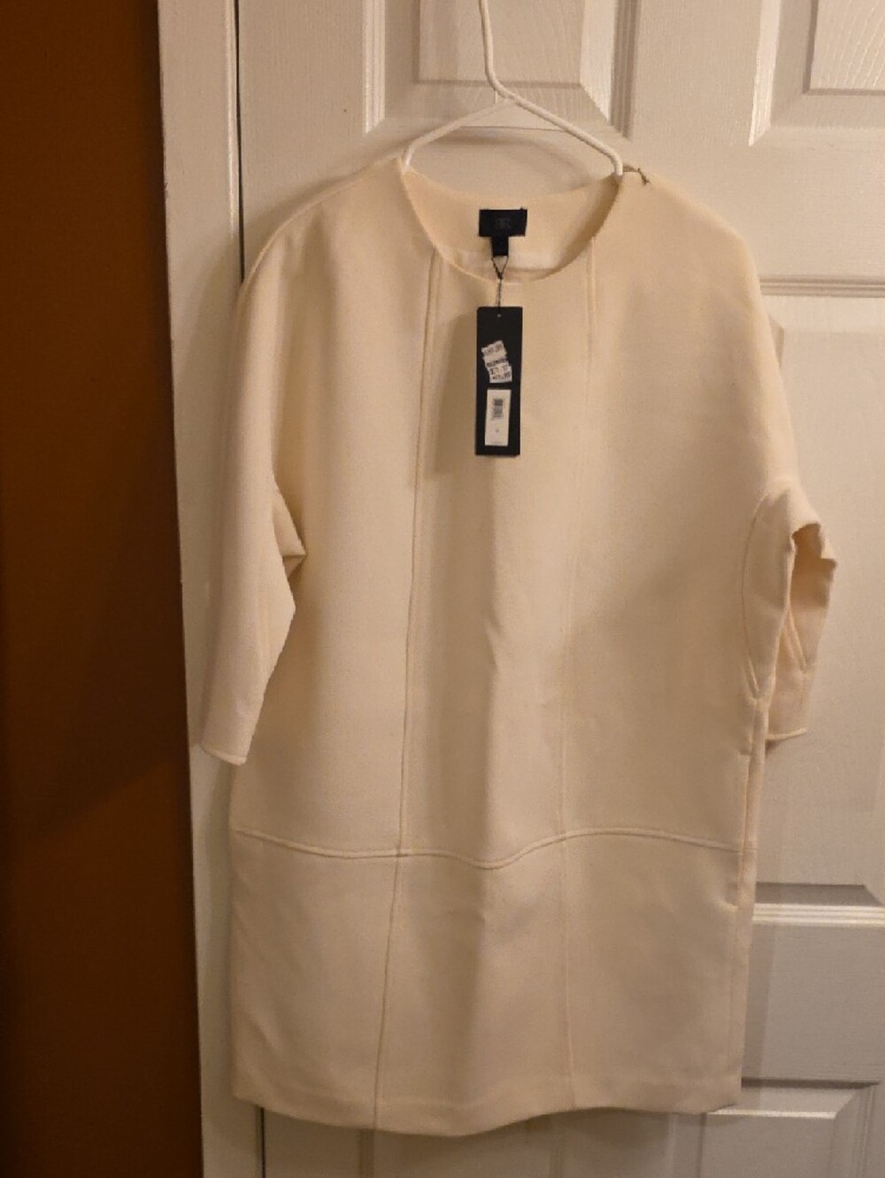 Banana Republic Cream Long Sleeve Shift Dress - Picture 4 of 8